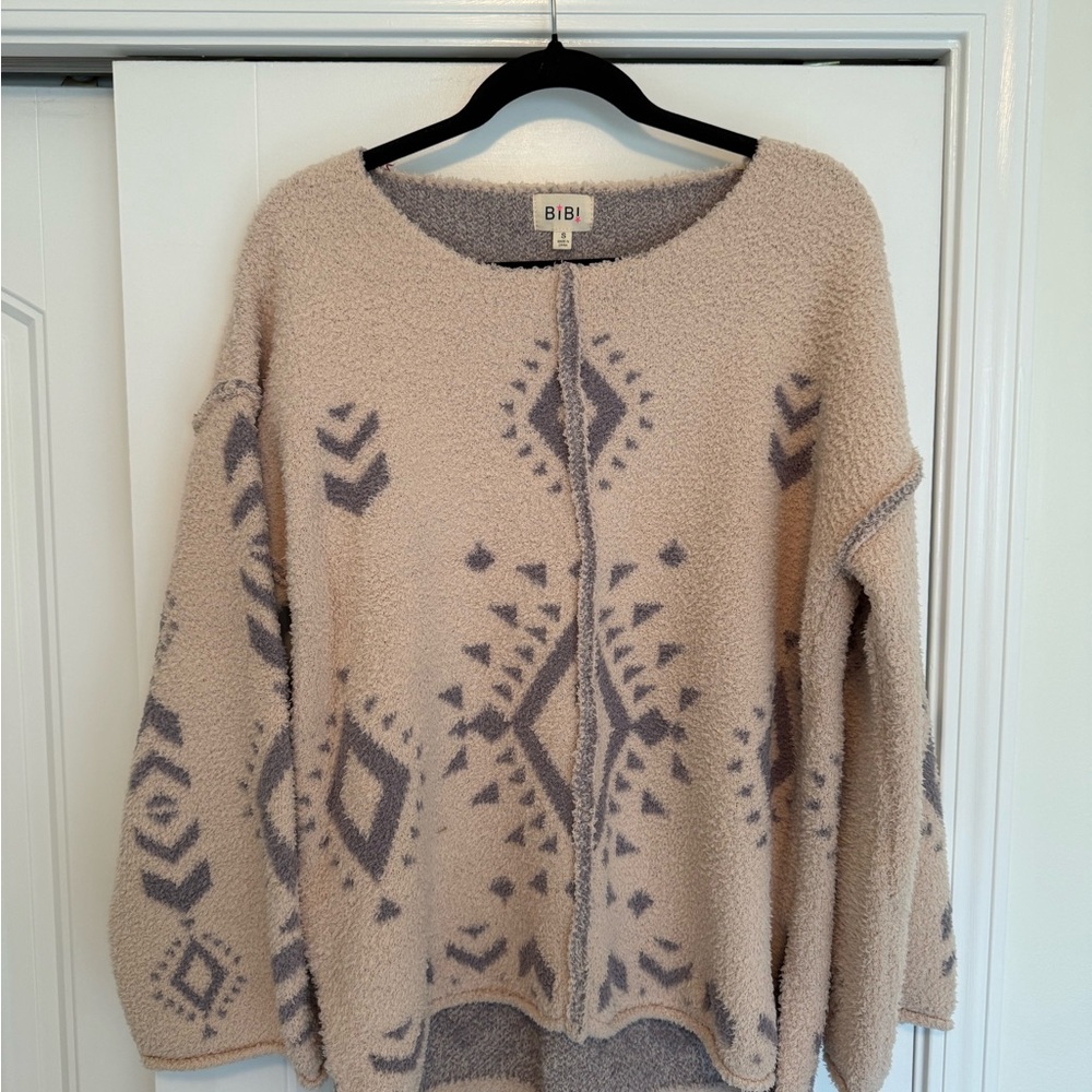 BIBI Women's Beige and Gray Patterned Sweater